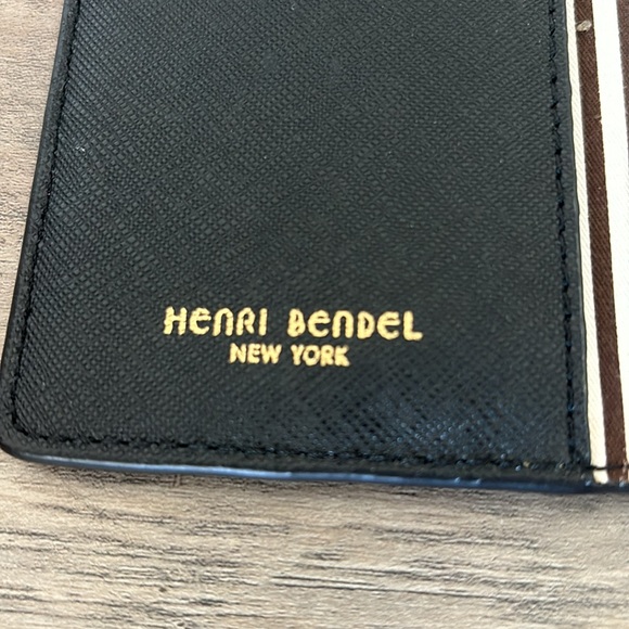 Henri bendel wallet - Picture 4 of 6